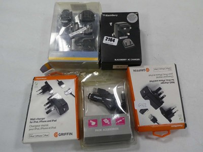 Lot 2104 - 5x boxed chargers, including Blackberry and...