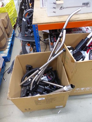 Lot 3194 - Box containing vacuum cleaner poles, pipes,...