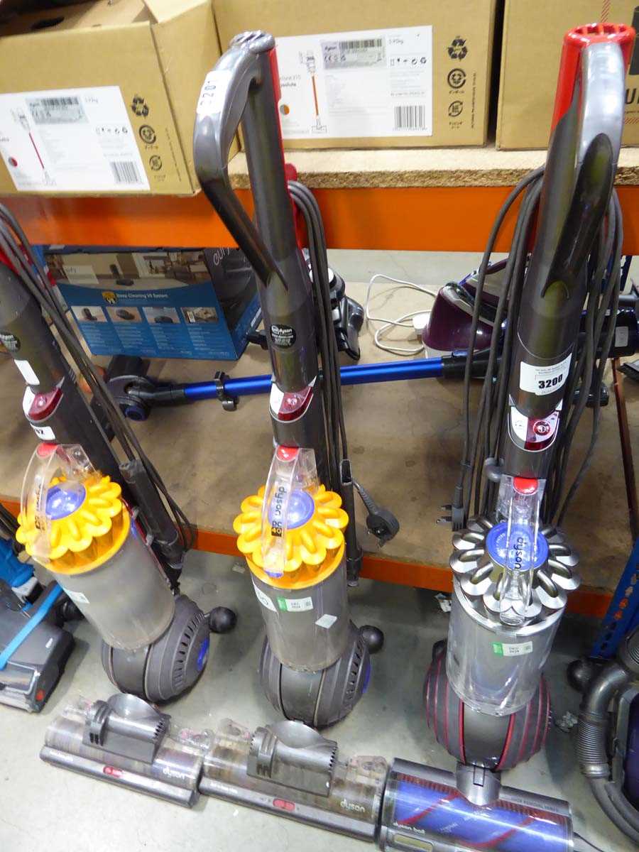 Lot 3201 - Dyson DC40 upright vacuum cleaner