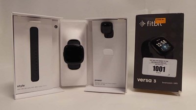 Lot Fitbit versa 3 Smartwatch + GPS, boxed with...