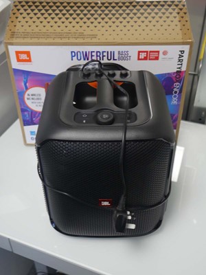 Lot JBL PartyBox Encore portable Bluetooth speaker,...