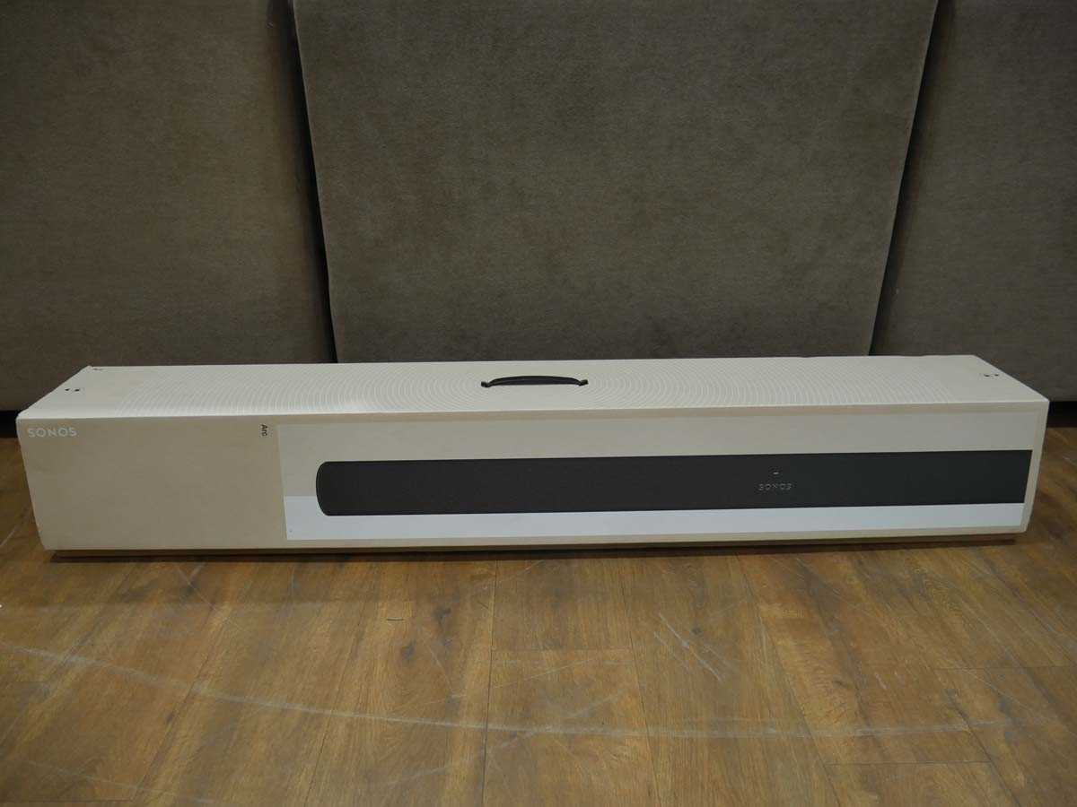 Lot SONOS Arc soundbar, boxed with PSU and remote...