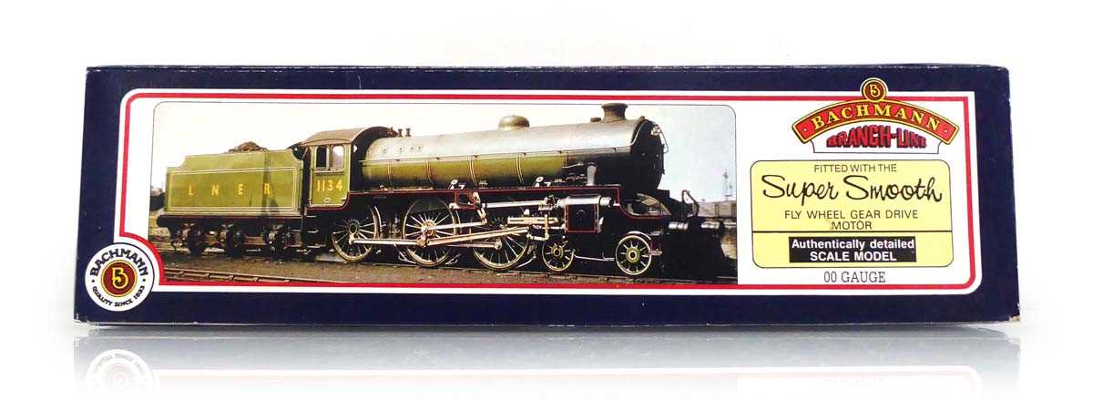 Lot 154 - A Bachmann Branch-Line OO gauge 31-702A loco...