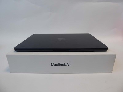 Lot Apple MacBook Air 13-inch, 256GB, Apple M3...