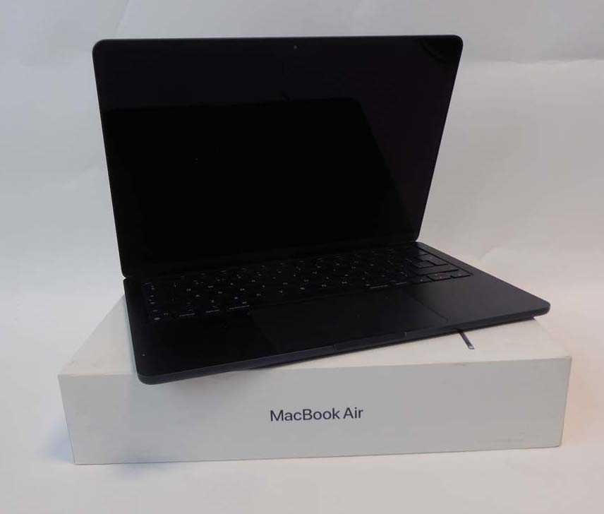 Lot 1068 - Apple MacBook Air 13-inch, 512GB, Apple M3...