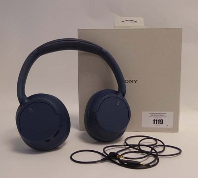 Lot SONY wireless noise cancelling headphones,...