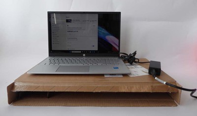 Lot HP Pavilion Laptop 15-eg3009na, Intel Core...