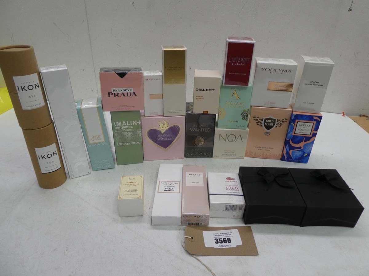 Lot 24 assorted fragrances including Vera Wang,...