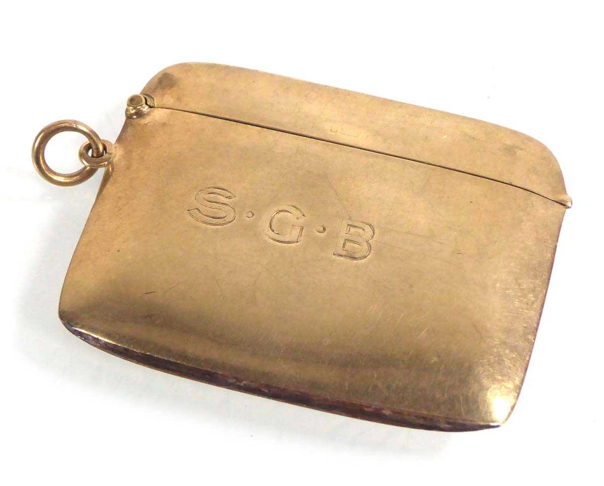 Lot 518 - A 9ct yellow gold vesta case of cushioned...