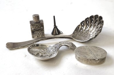 Lot 430 - A collection of silver and white metal items...