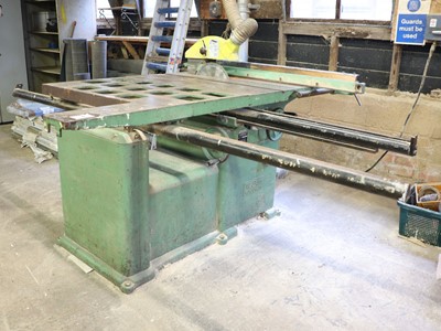 Lot 4 - Wadkin Bursgreen sliding table panel saw with...