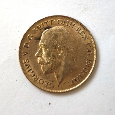 Lot 448 - A George V half sovereign dated 1914