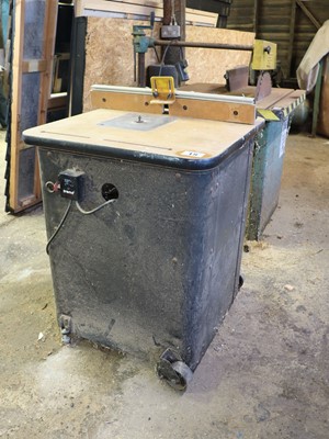 Lot 15 - Trend router bench, single phase