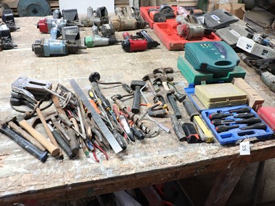 Lot 35 - Range of hand tools to include screwdriver...