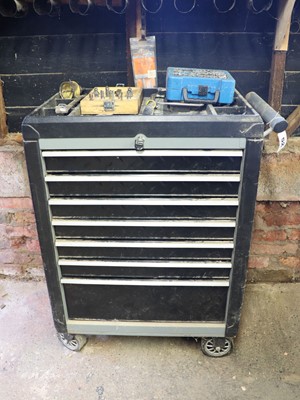 Lot 52 - Mobile tool chest with 7x drawers and contents...