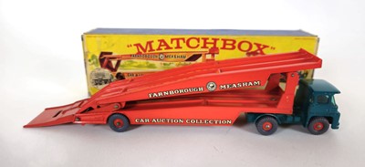 Lot 301 - A Matchbox M-8 Major Pack Car Transporter, boxed