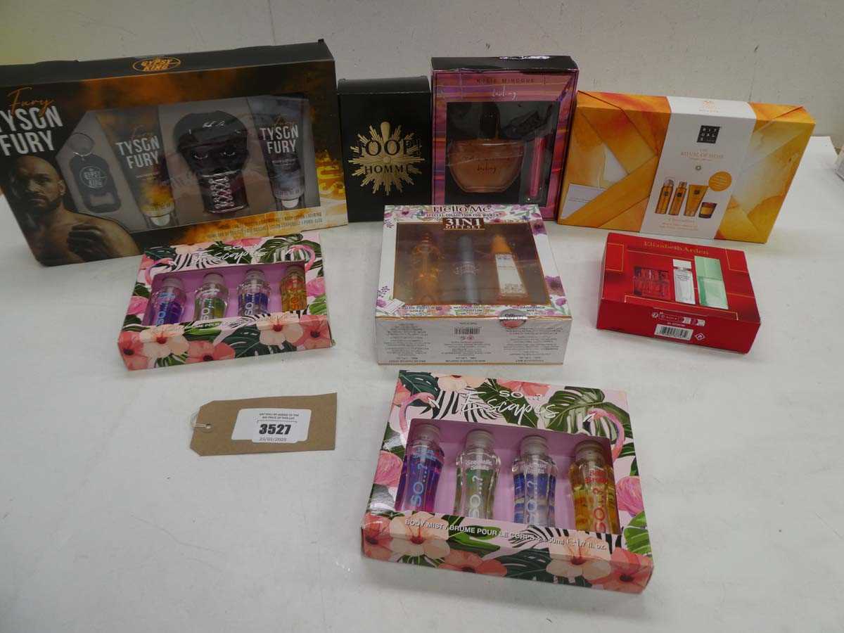 Lot Selection of fragrance gift sets including...