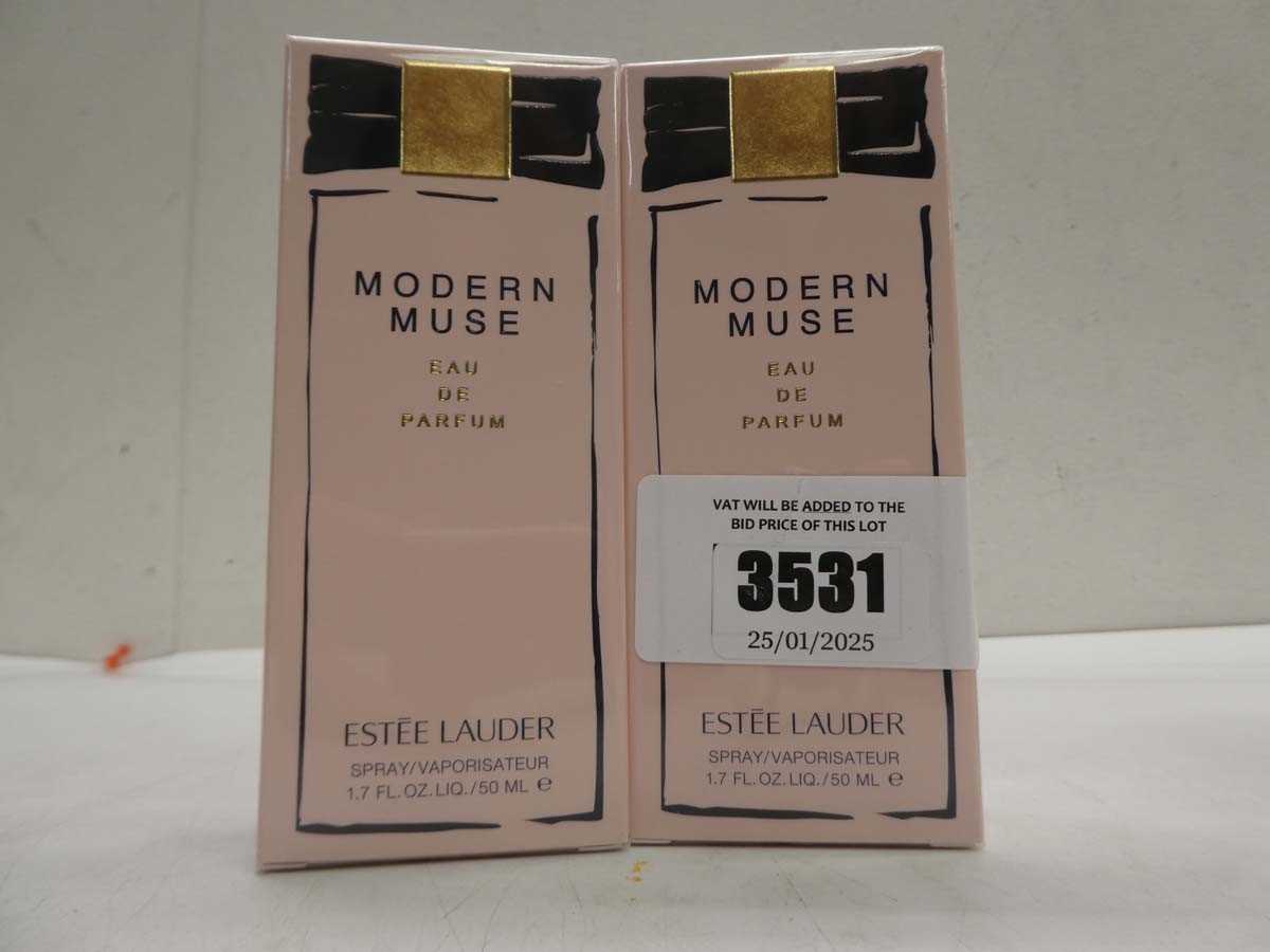 Lot 2 x Estee Lauder Modern Muse edp 50ml