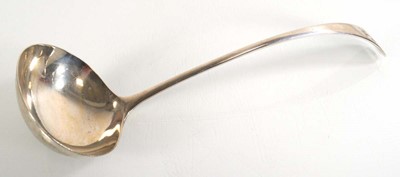 Lot 374 - An Edwardian silver old English pattern ladle,...