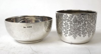 Lot 454 - A Victorian silver and parcel gilt bowl etched...