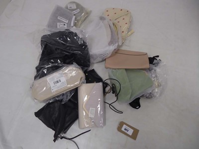 Lot Selection of various bags