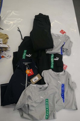 Lot 3919 - A bag containing 7 pairs of Puma clothing