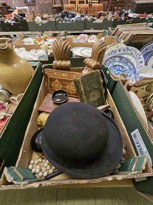 Lot 435 - A tray containing bowler hat, wooden boxes,...