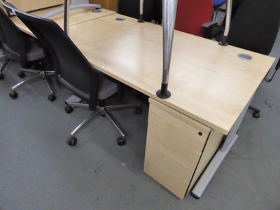 Lot 58 - 140cm maple finish straight front desk on...