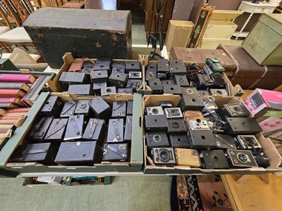 Lot 445 - Four trays of box cameras