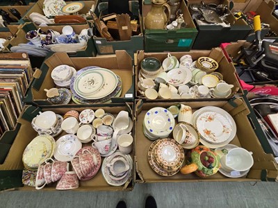 Lot 473 - Four trays of decorative ceramic tableware to...