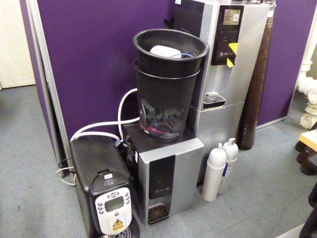 Lot 87 - Flavia vending type coffee machine and 2 water...
