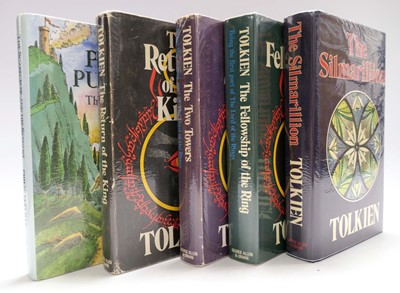 Lot 207 - J.R.R. Tolkien : The Silmarillion, 1977. First...