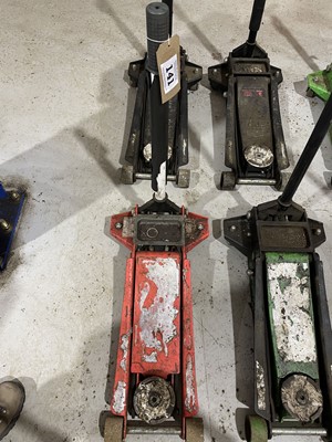 Lot 141 - Red 3 tonne hydraulic trolley jack