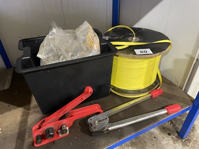 Lot 80 - Banding machine with clips and tape