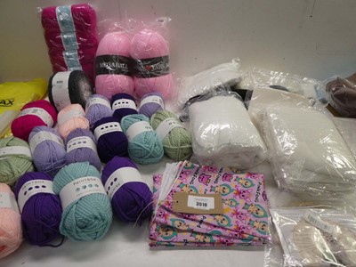 Lot 3516 - Selection of wool, fabrics, embroidery kit and...