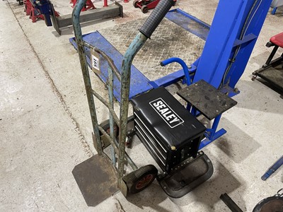 Lot 165 - Sealey mobile stool, Tag-Z mini platform lift,...