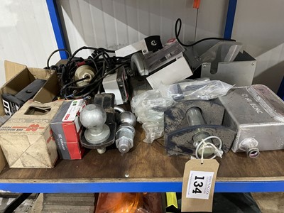 Lot 134 - Miscellaneous ATV components including ball...