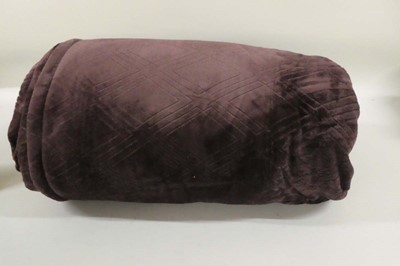 Lot 1815 - A Monte & Jardin large plum throw.