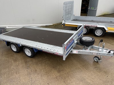 Lot 6 - Brian James Connect 3.5m twin axel flat bed...