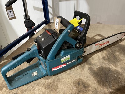 Lot 195 - Makita DCS 240 petrol chainsaw