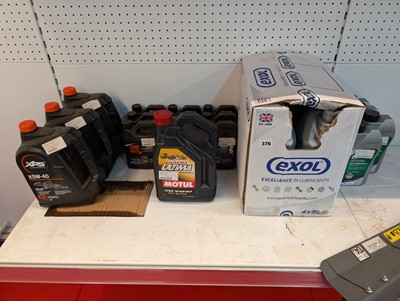 Lot 376 - 4 5L of Exol Taurus Euro 10W-40 engine oil...