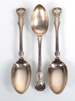 Lot 397 - A pair of Victorian silver table spoons, maker...