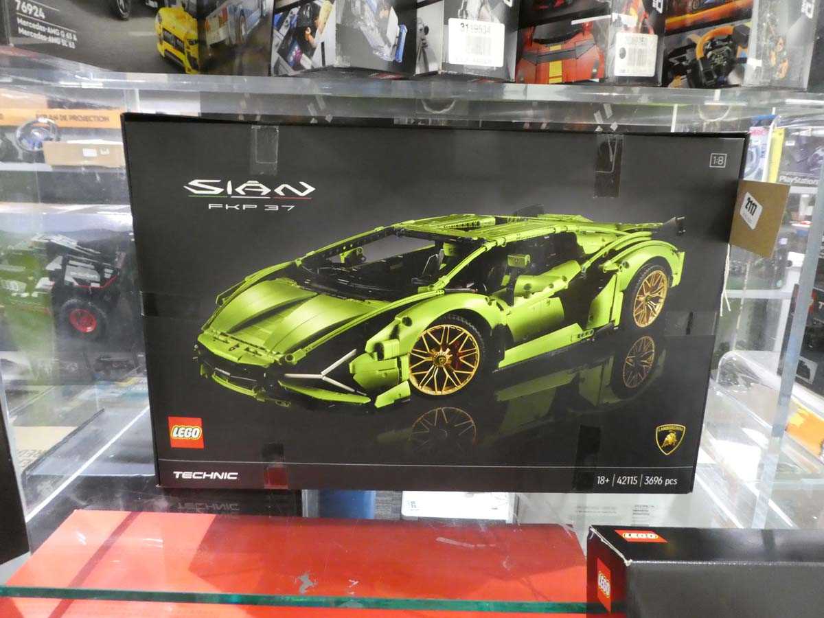 Lot 2117 - Boxed 42115 LEGO Technic Lamborghini Sián FKP 37