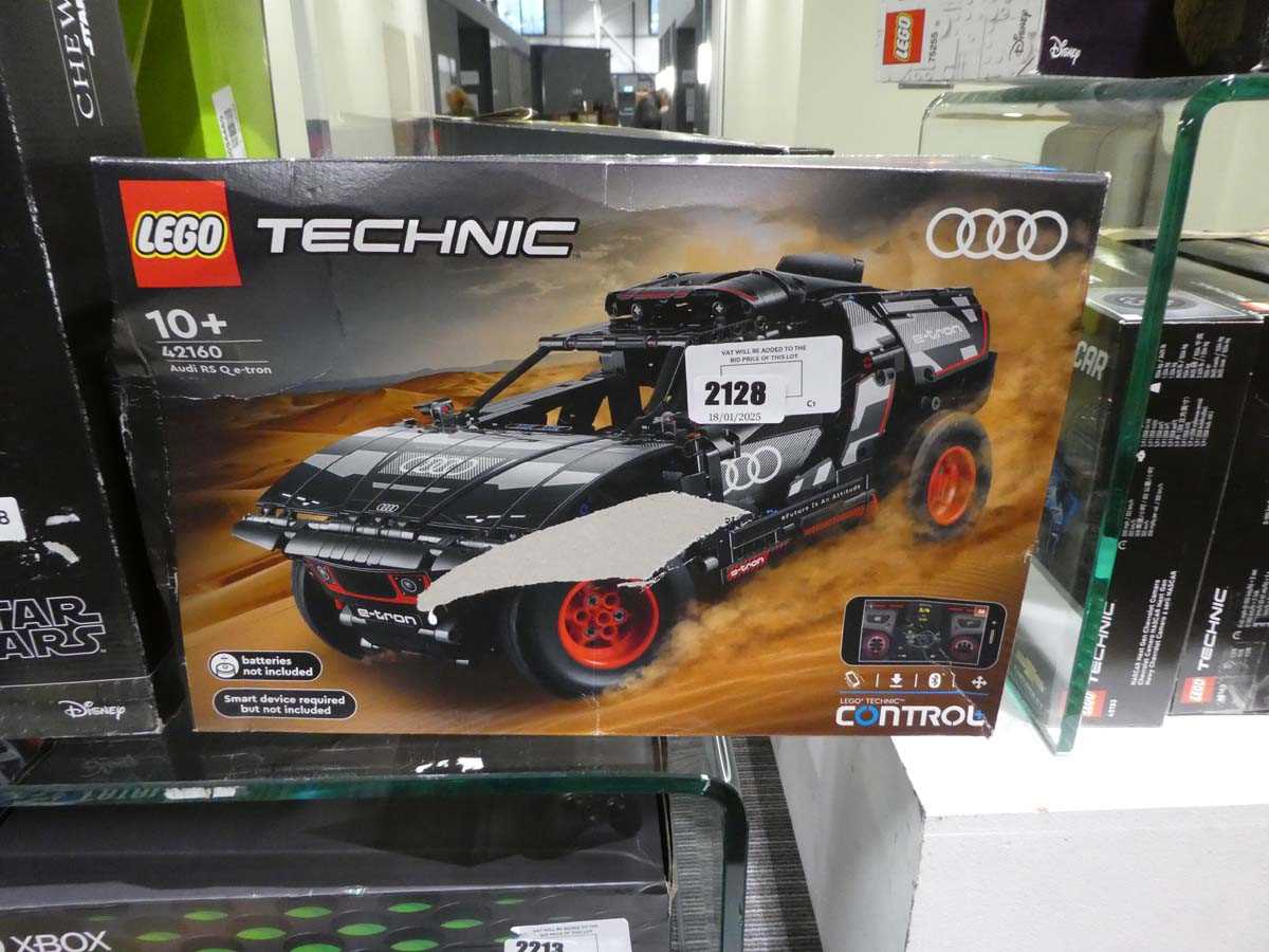 Lot 2128 - Boxed 42160 LEGO Technic Audi RS Q e-tron set