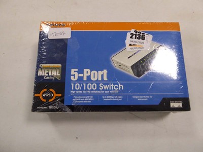 Lot 2210 - *SEALED* Boxed Linksys 5.10/100 switch