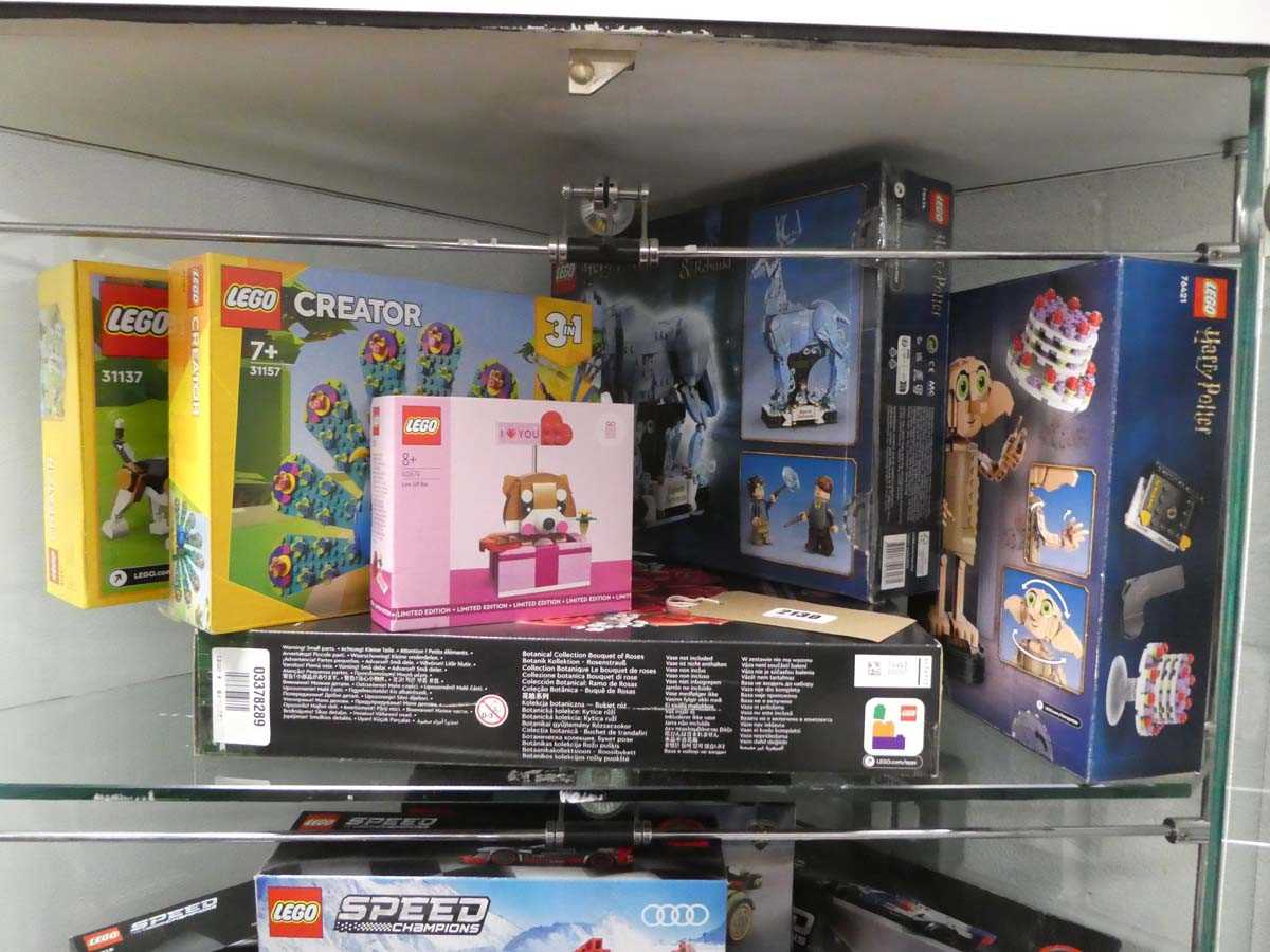 Lot 2130 - 6 boxed LEGO sets, 10328 LEGO Icons Bouquet of...