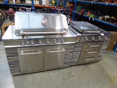 Lot 4120 - KS 12-burner island BBQ