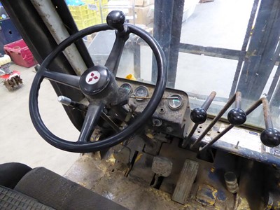 Lot 4230 - Mitsubishi diesel forklift, with key