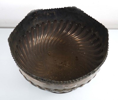 Lot 427 - A Victorian silver punch bowl with gadrooned...