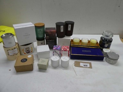 Lot 3576 - Selection of scented candles including Jo...